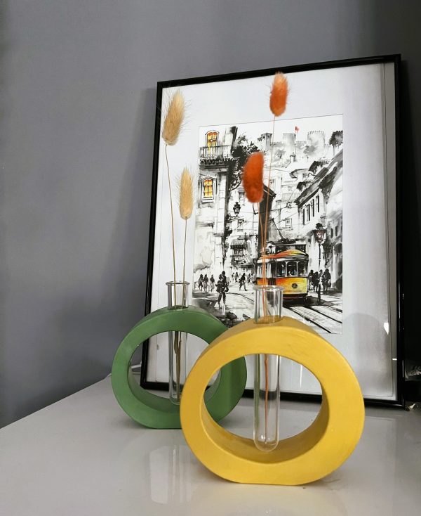 Loopo vase